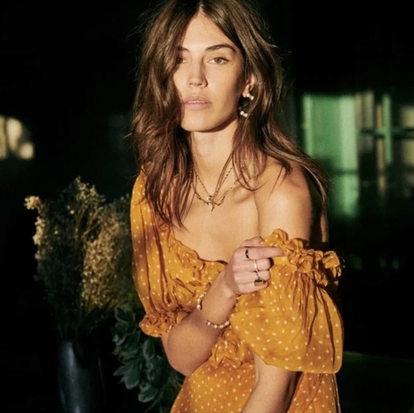 Sezane Tops - Sezane NWT Wood Top in Yellow with Polka Dot Print